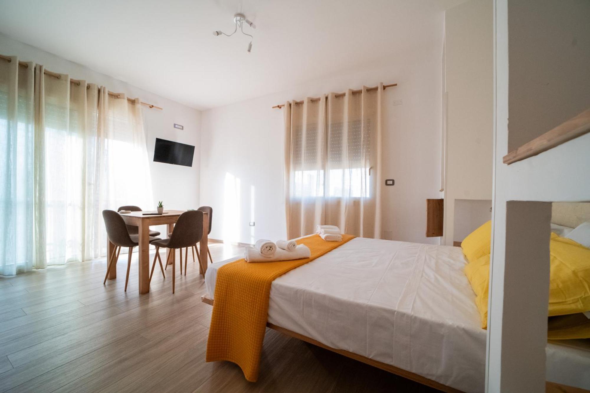 Pietra Bianca Bed & Breakfast Cutrofiano Exterior photo