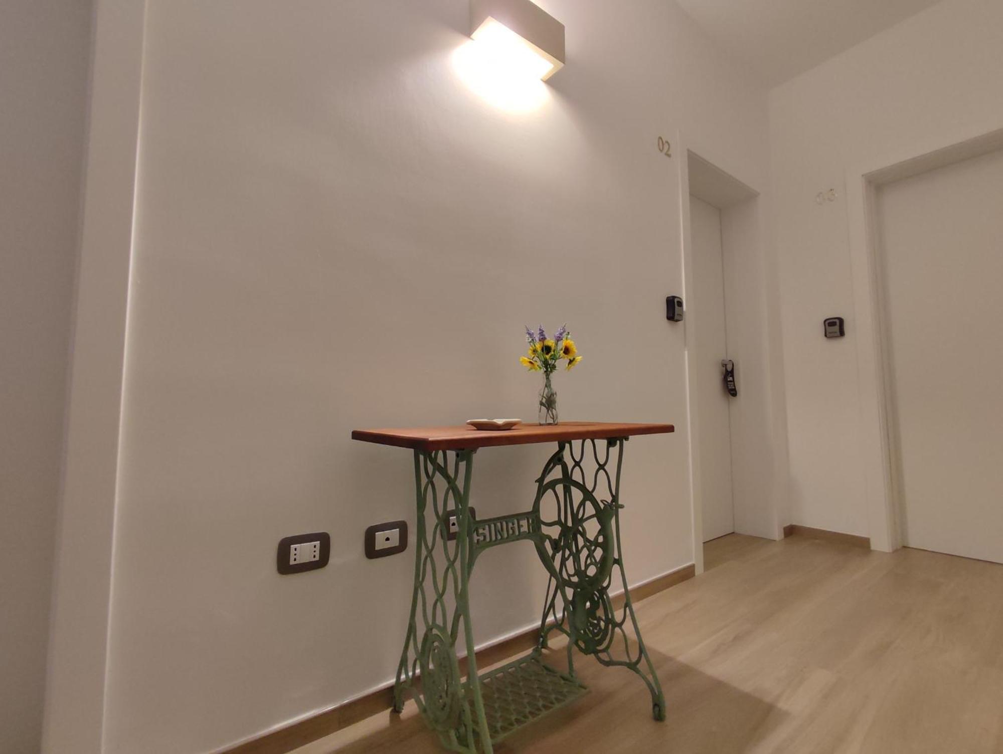 Pietra Bianca Bed & Breakfast Cutrofiano Exterior photo