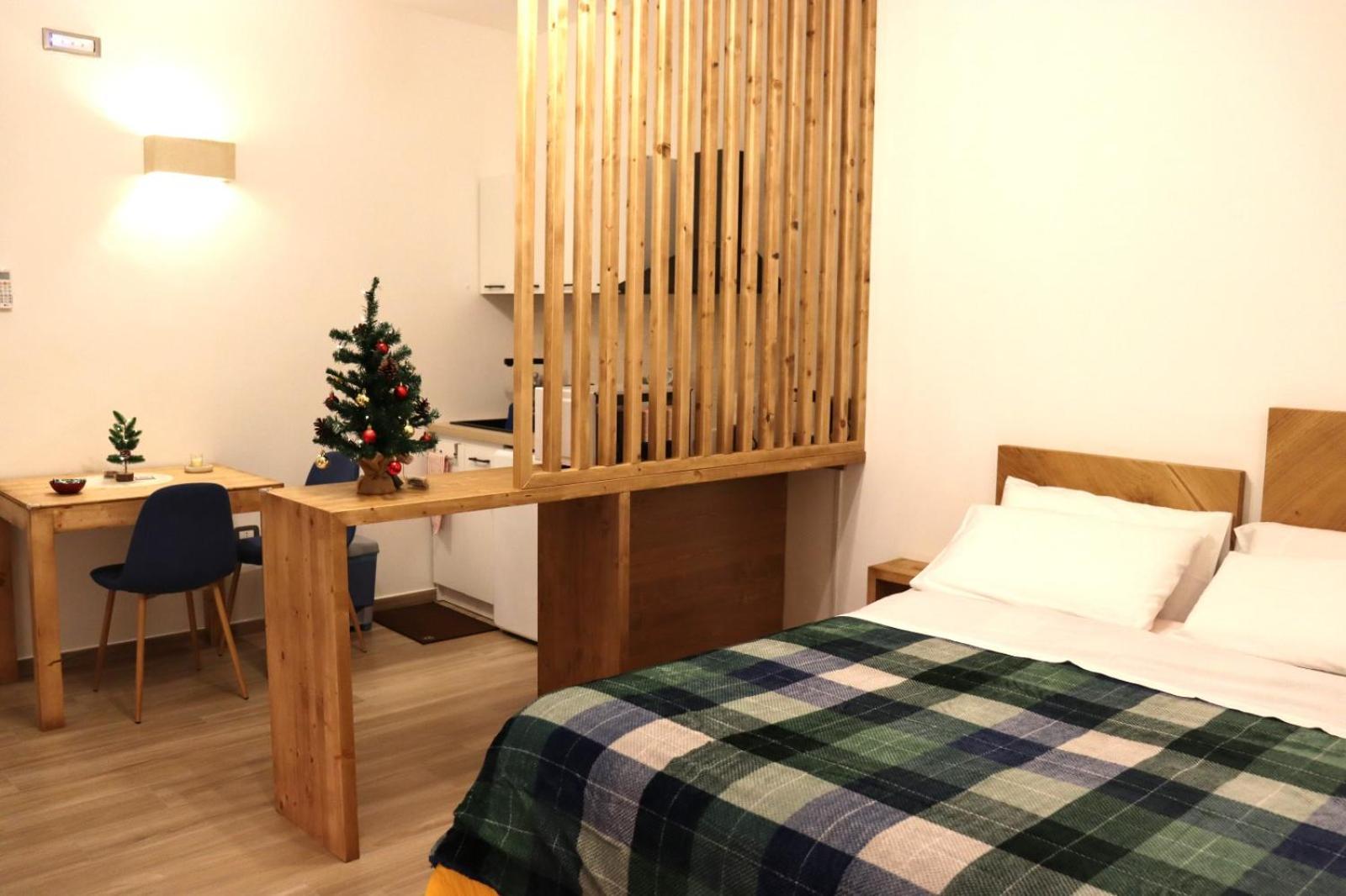 Pietra Bianca Bed & Breakfast Cutrofiano Exterior photo